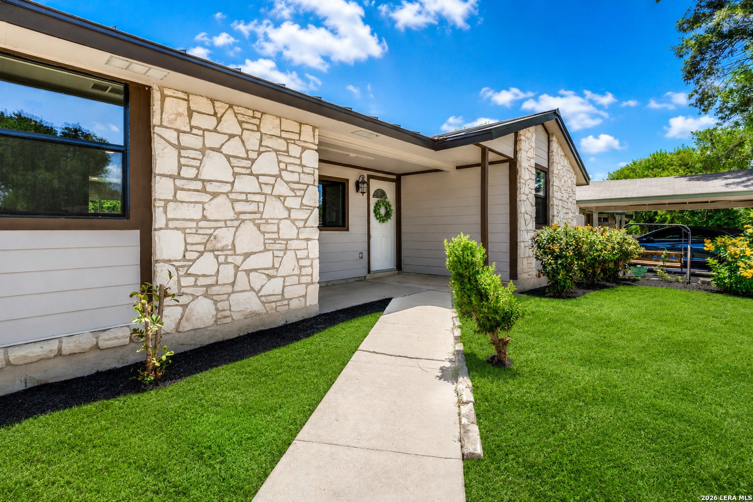 504 Willow Drive Converse TX 78109