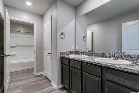 6406 Underwood Way San Antonio TX 78252