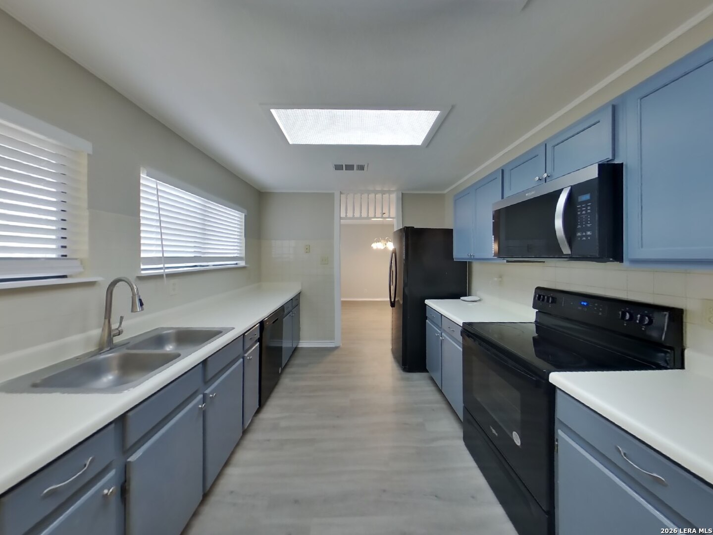 8015 Chestnut Barr Drive Converse TX 78109