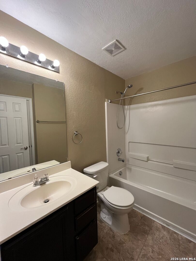 6140 Fred Couples Schertz TX 78108