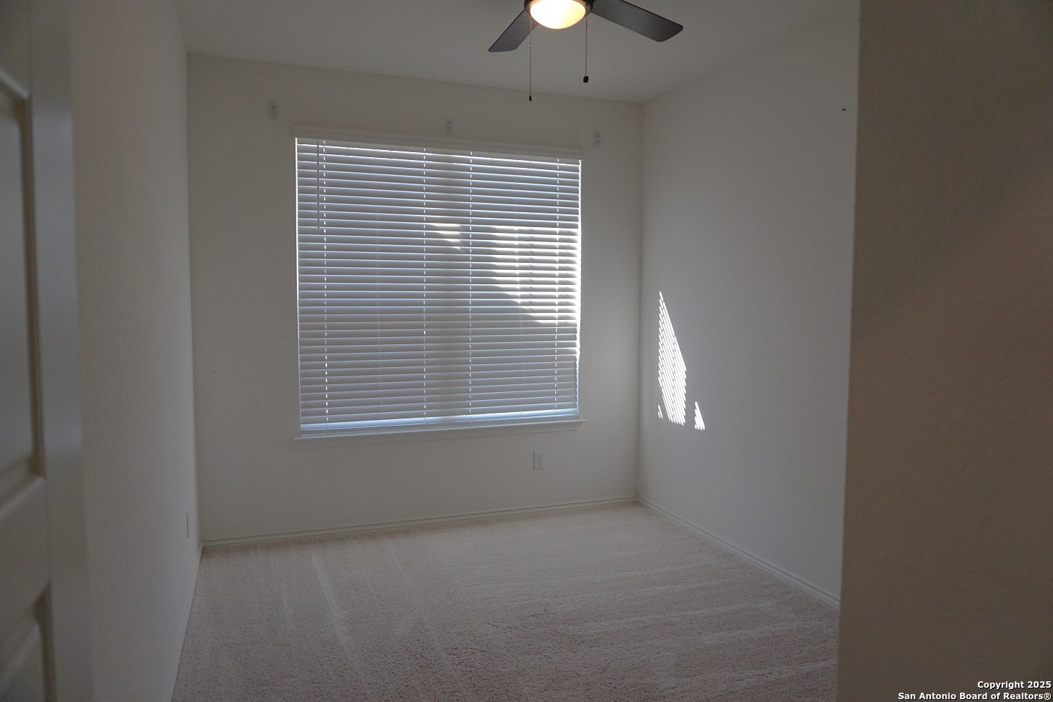 1206 Casa Luminar Converse TX 78109