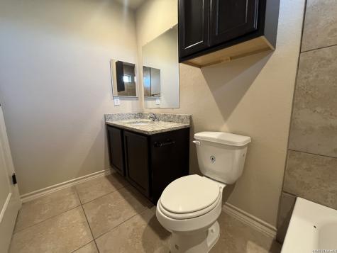 6627 Mia Way San Antonio TX 78233