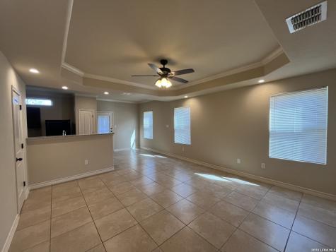 6627 Mia Way San Antonio TX 78233