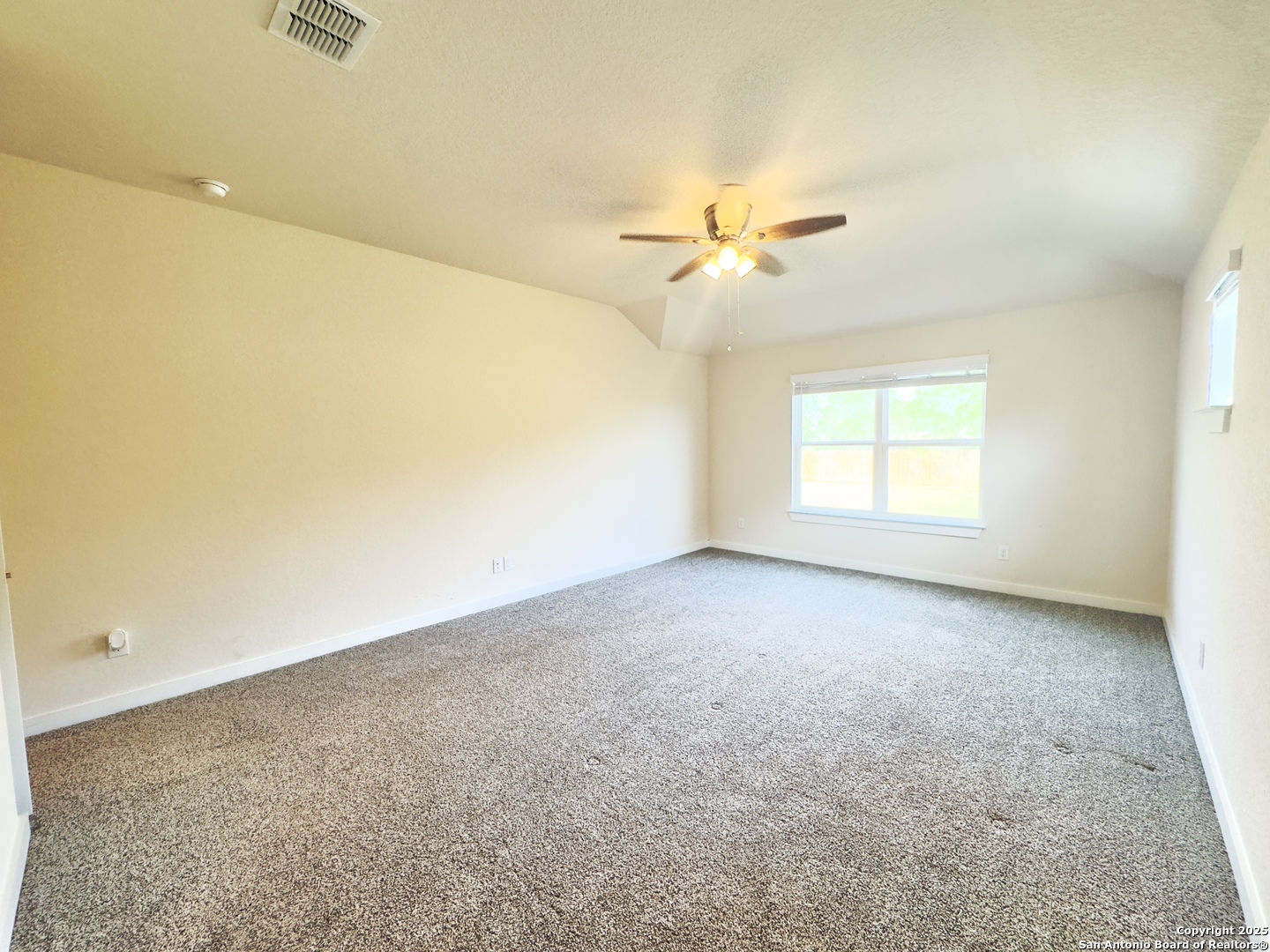 4351 W Vasquez Circle Converse TX 78109