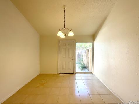 7237 Glen Bay San Antonio TX 78239