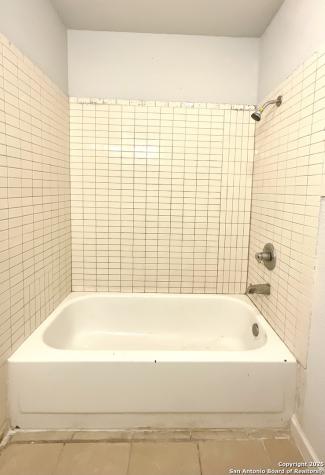 7237 Glen Bay San Antonio TX 78239