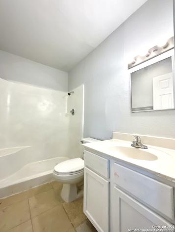 7237 Glen Bay San Antonio TX 78239