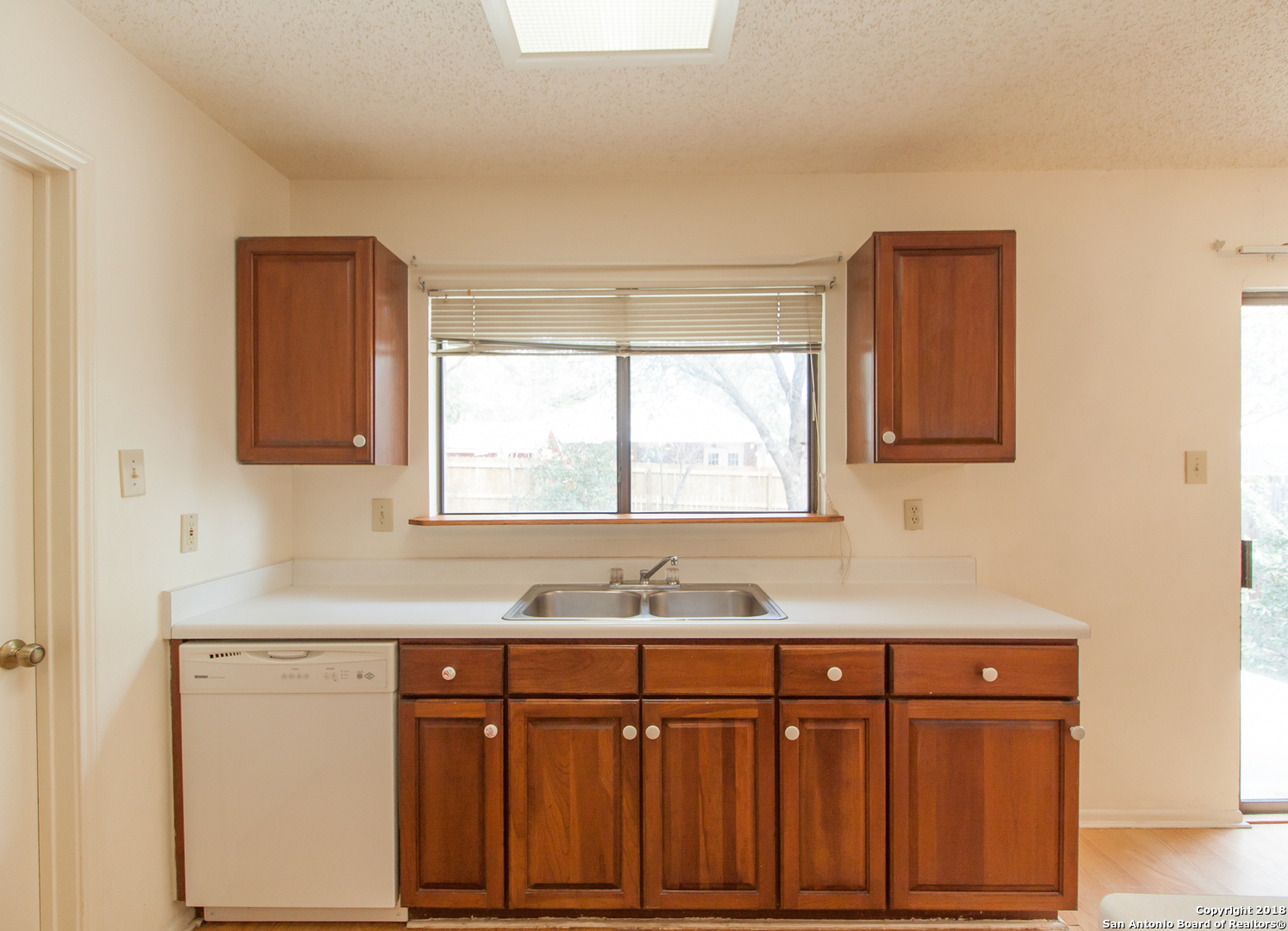 7054 Autumn Park San Antonio TX 78249