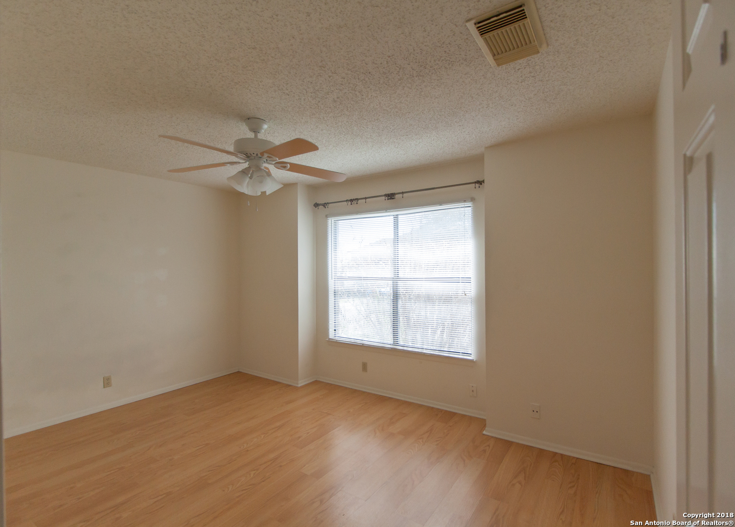 7054 Autumn Park San Antonio TX 78249