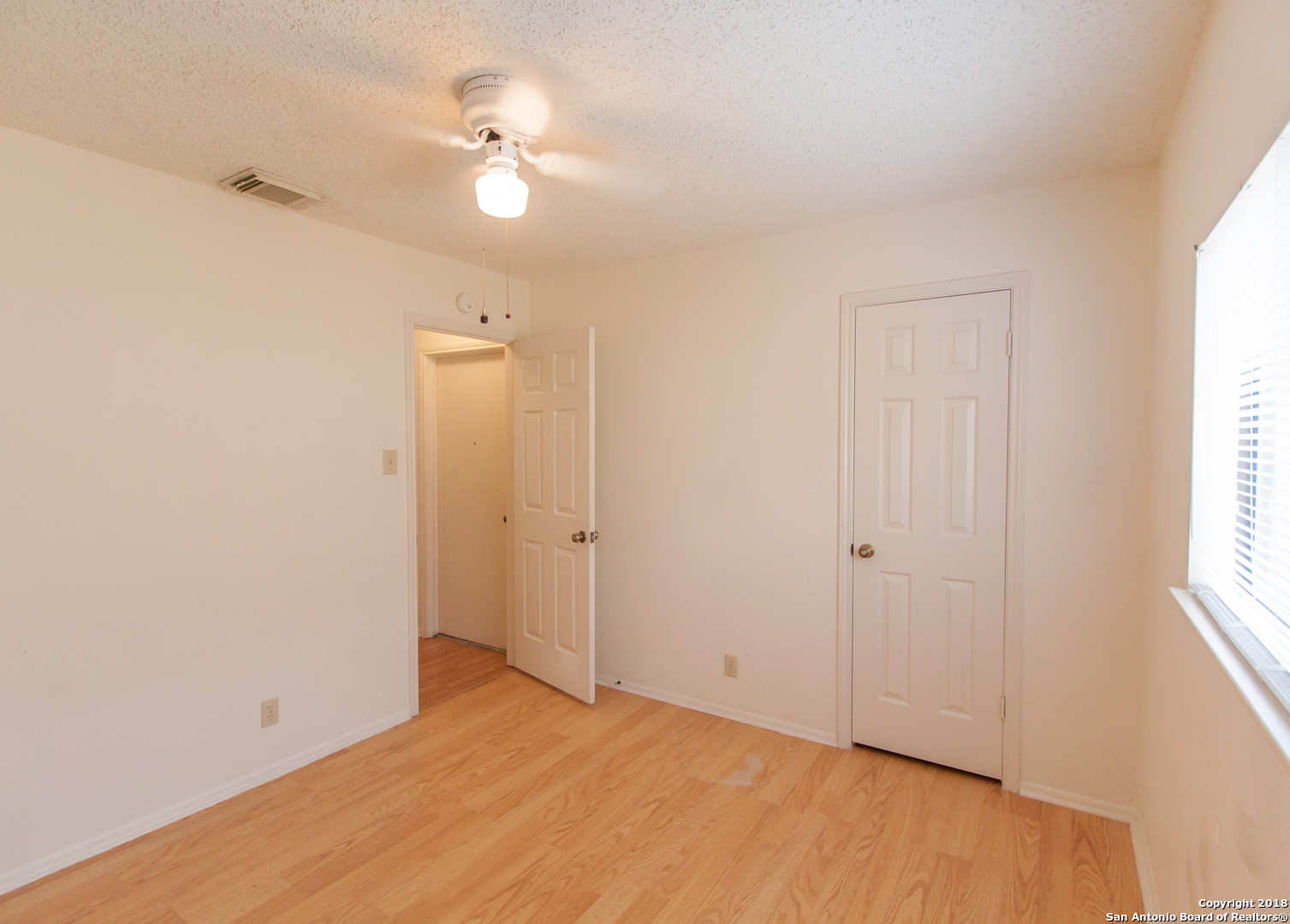 7054 Autumn Park San Antonio TX 78249