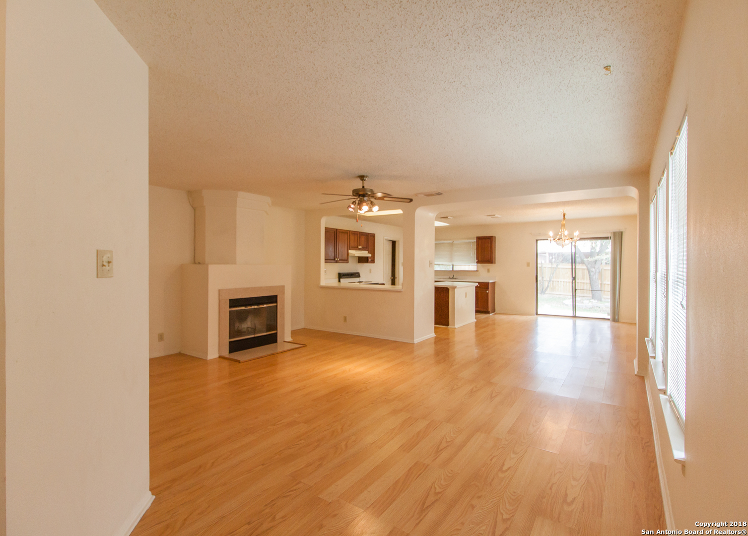 7054 Autumn Park San Antonio TX 78249