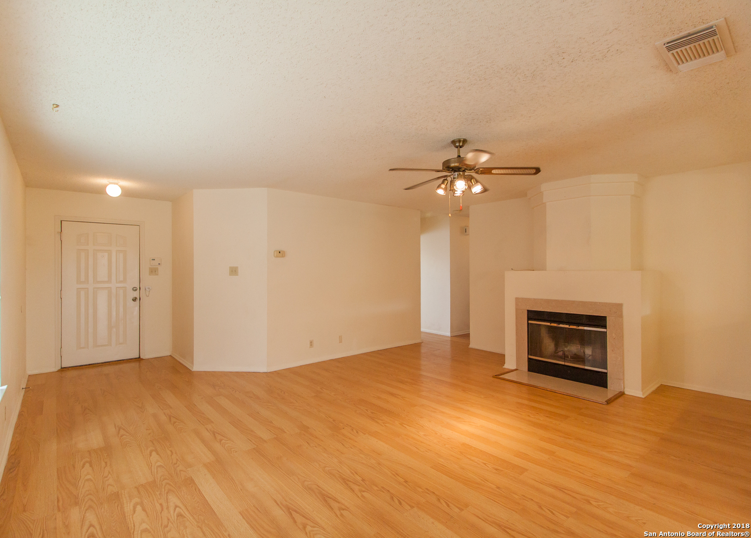 7054 Autumn Park San Antonio TX 78249