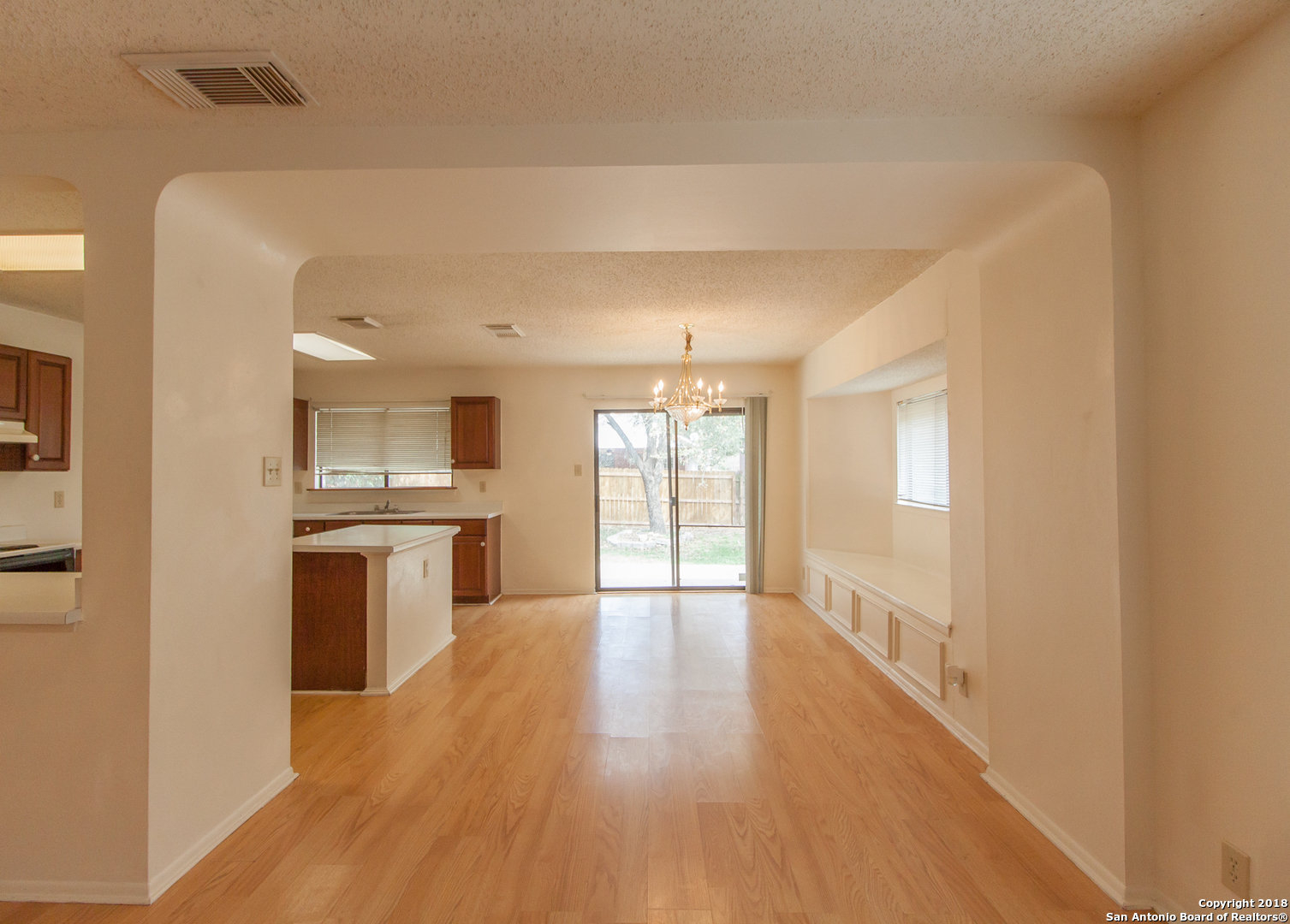 7054 Autumn Park San Antonio TX 78249
