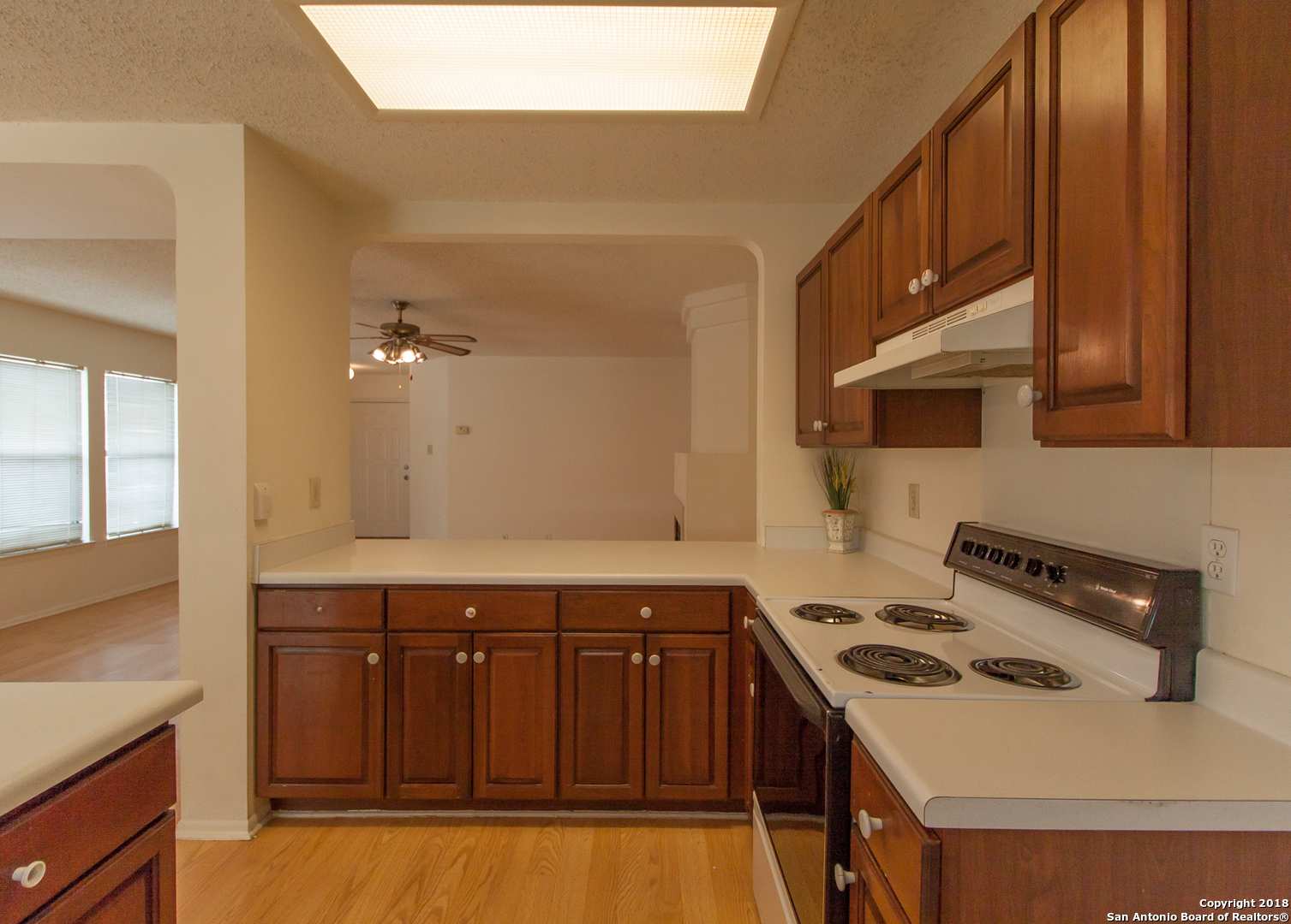 7054 Autumn Park San Antonio TX 78249