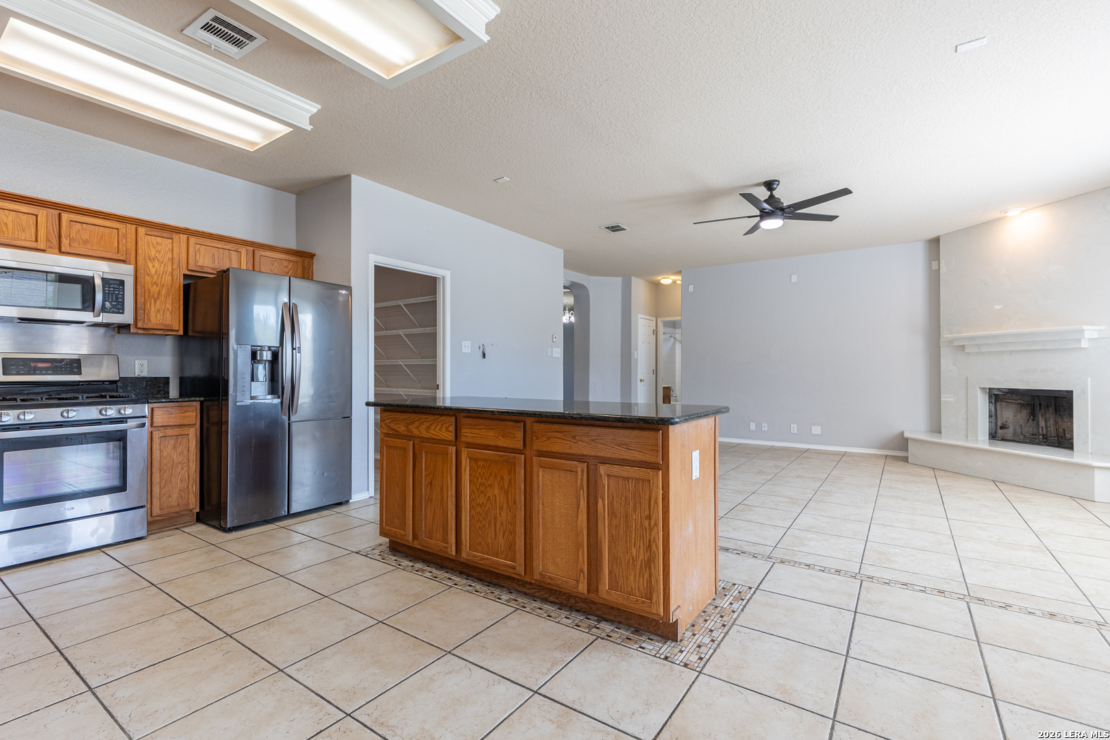8918 Burnt Path Helotes TX 78023