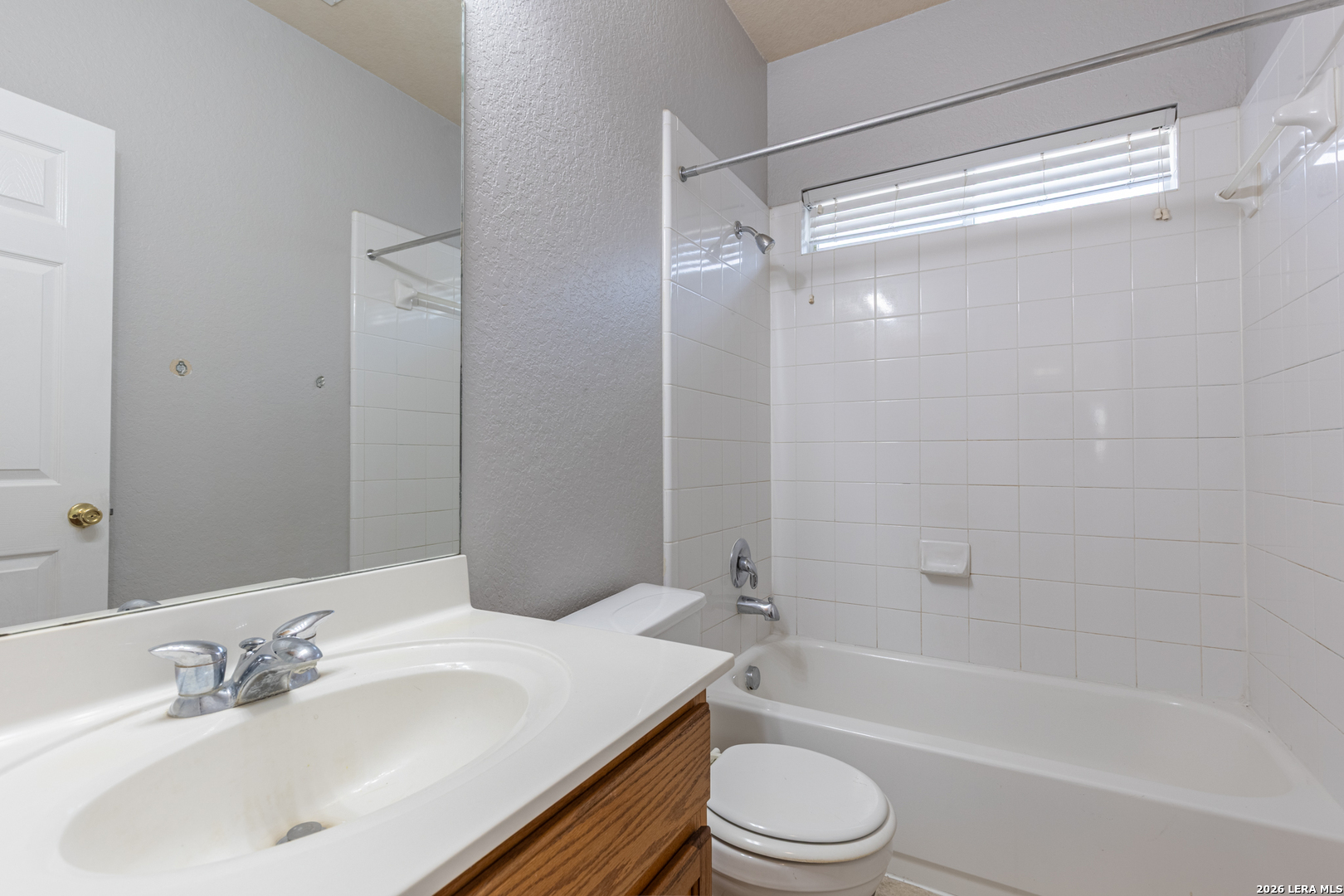 8918 Burnt Path Helotes TX 78023