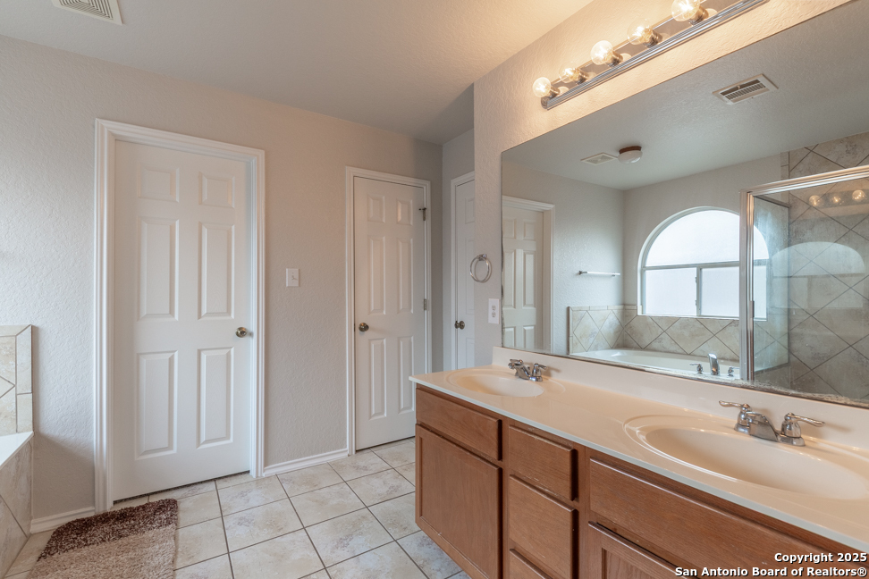 429 Sorenstam Cibolo TX 78108