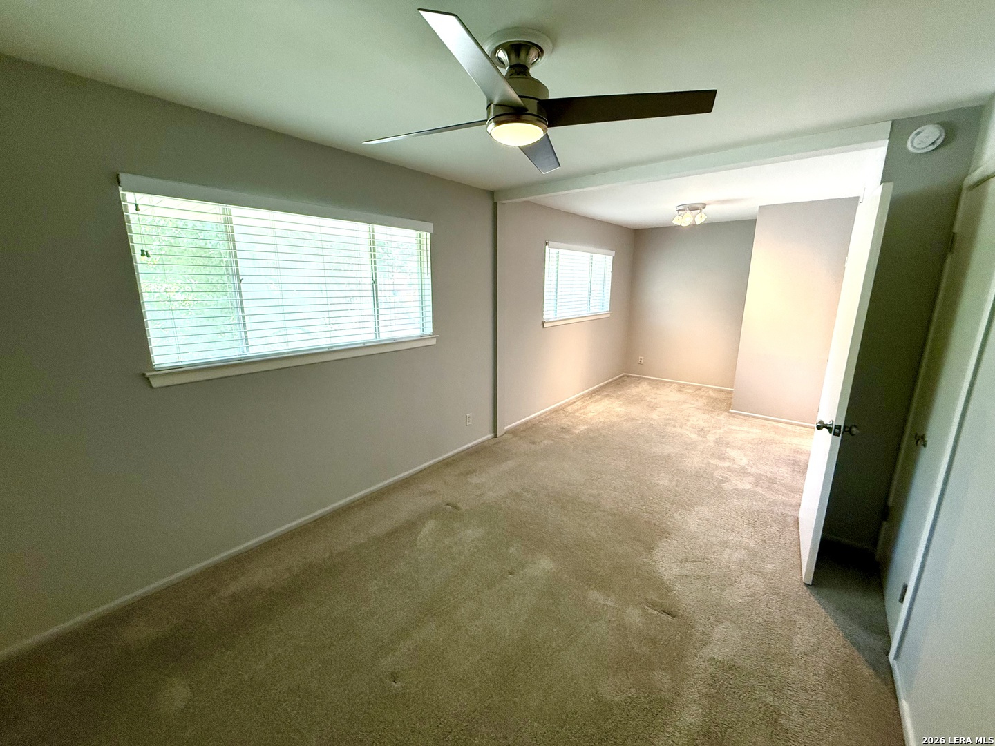 125 E Silver Sands San Antonio TX 78216