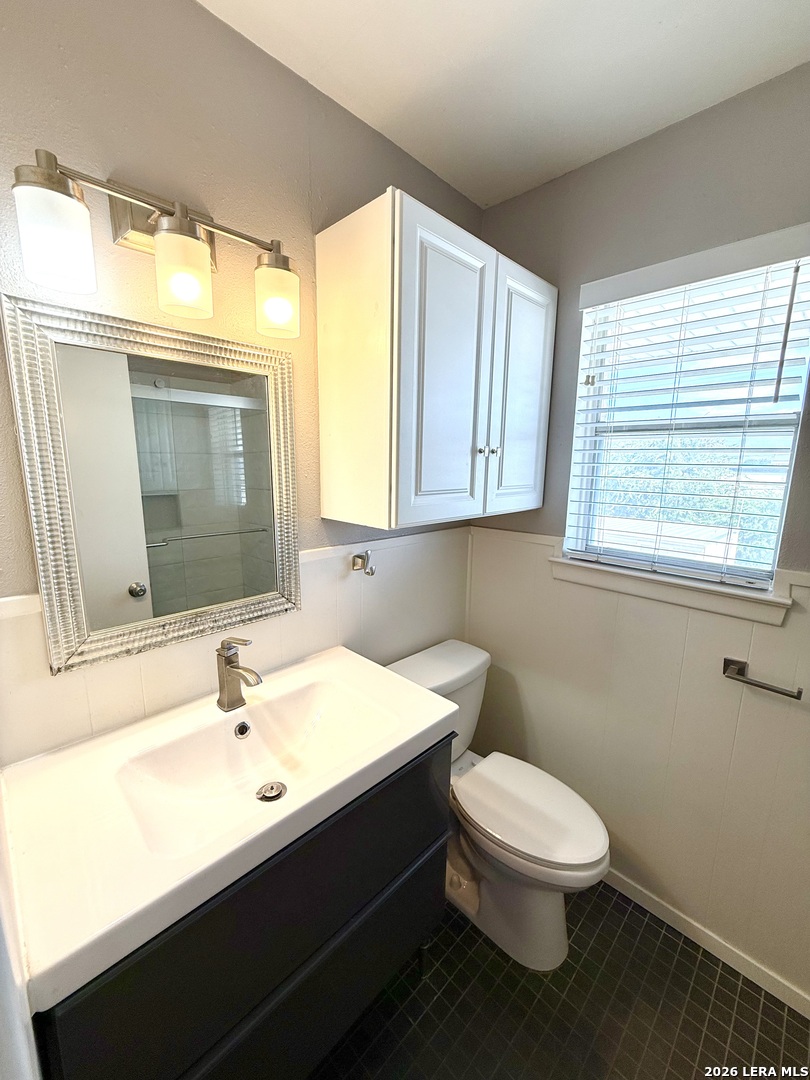 125 E Silver Sands San Antonio TX 78216