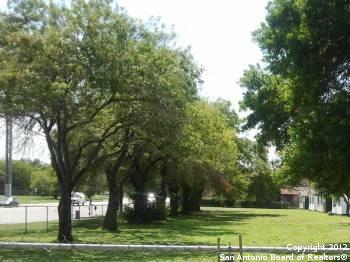 144 W Villaret Boulevard San Antonio TX 78221