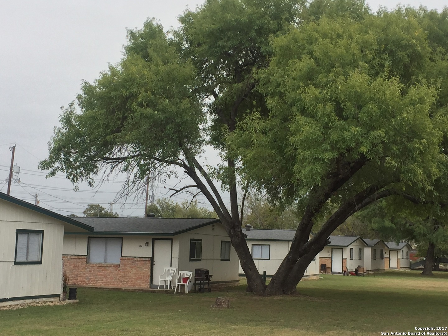 144 W Villaret Boulevard San Antonio TX 78221