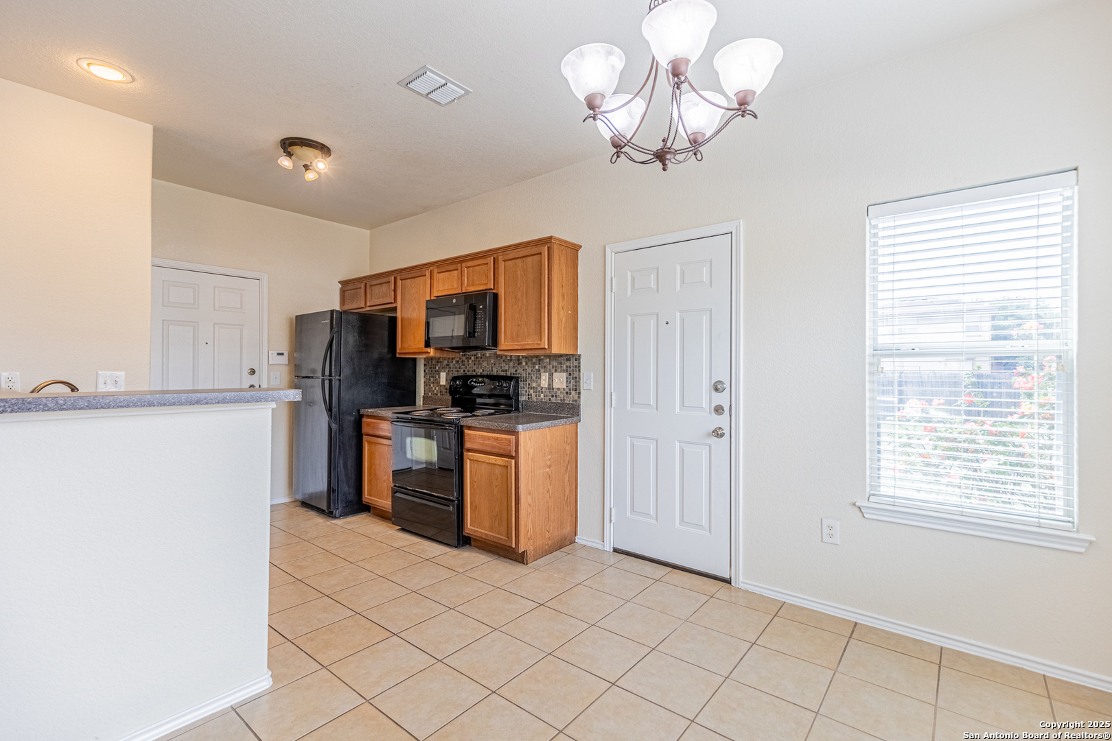 6403 Heathers Run San Antonio TX 78227