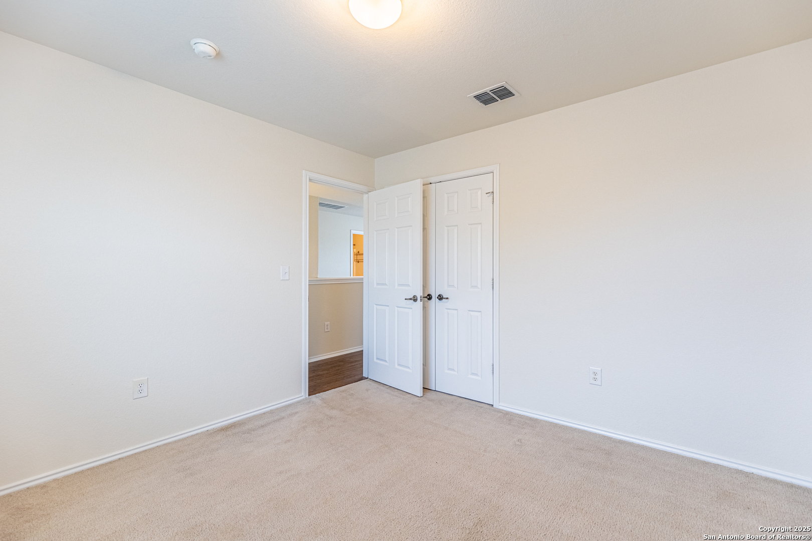 6403 Heathers Run San Antonio TX 78227