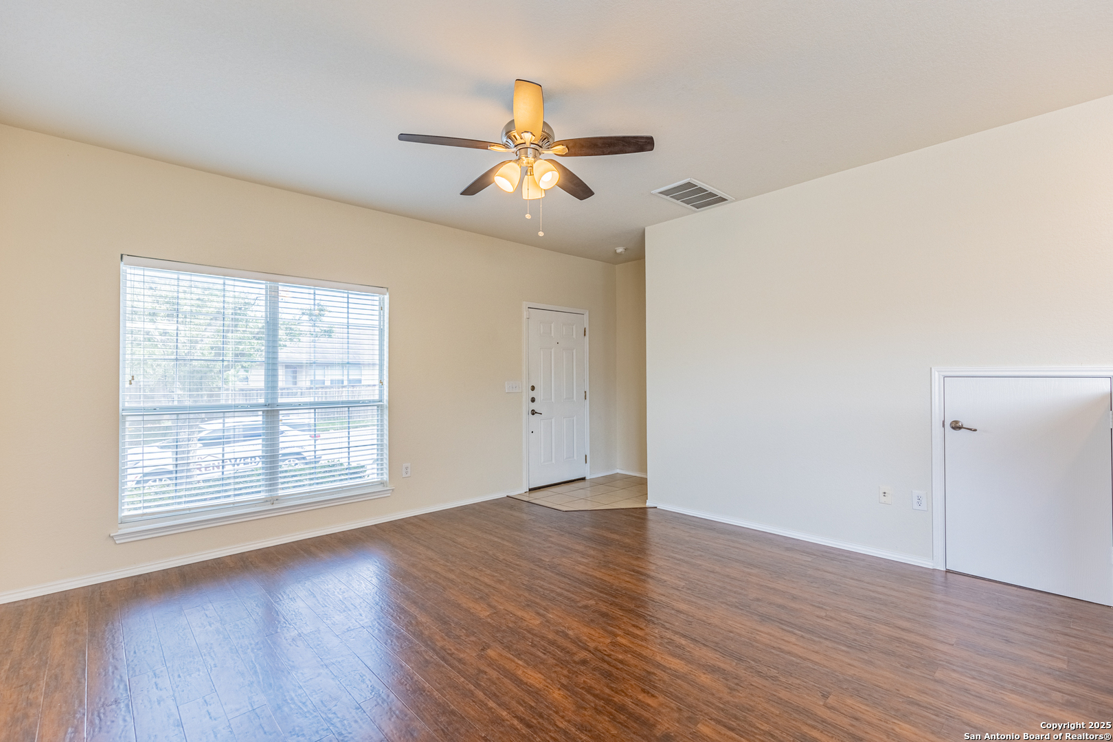 6403 Heathers Run San Antonio TX 78227