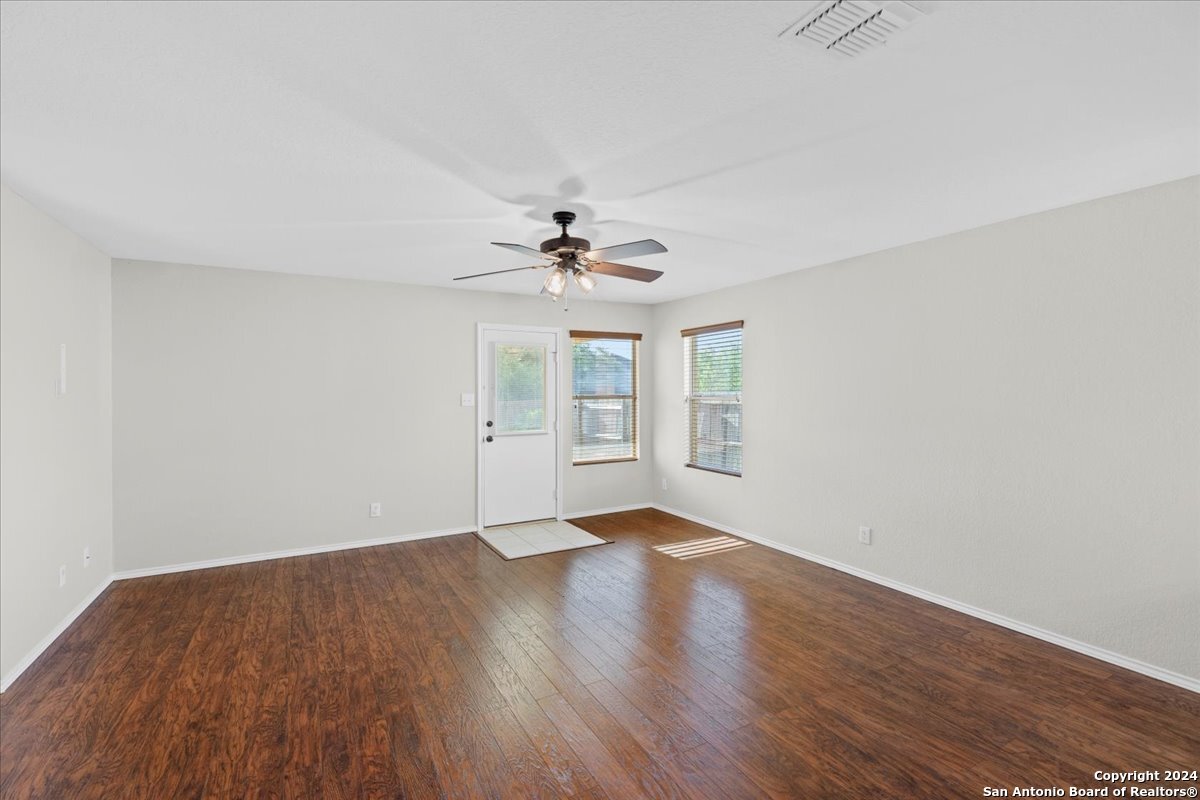 342 Fontana Albero San Antonio TX 78253