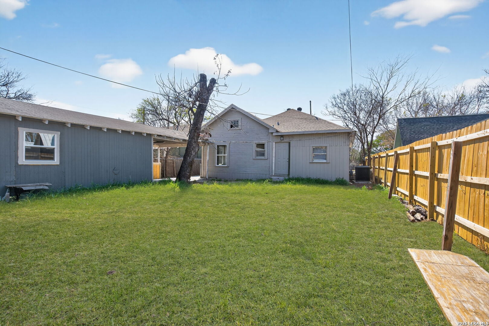 1823 Edison Drive San Antonio TX 78201