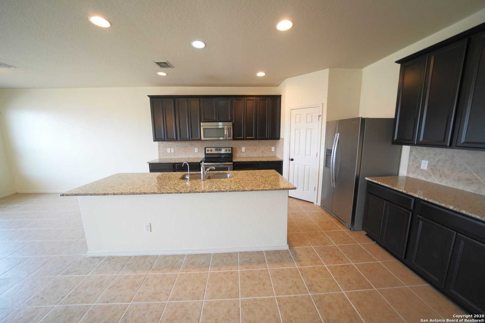 3730 Acorn Place Selma TX 78154