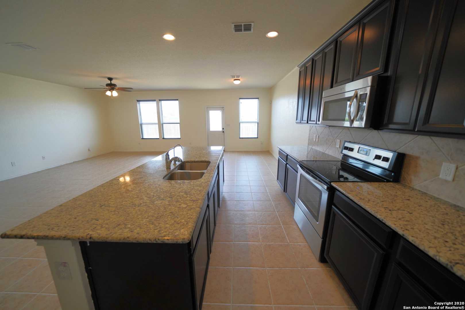 3730 Acorn Place Selma TX 78154