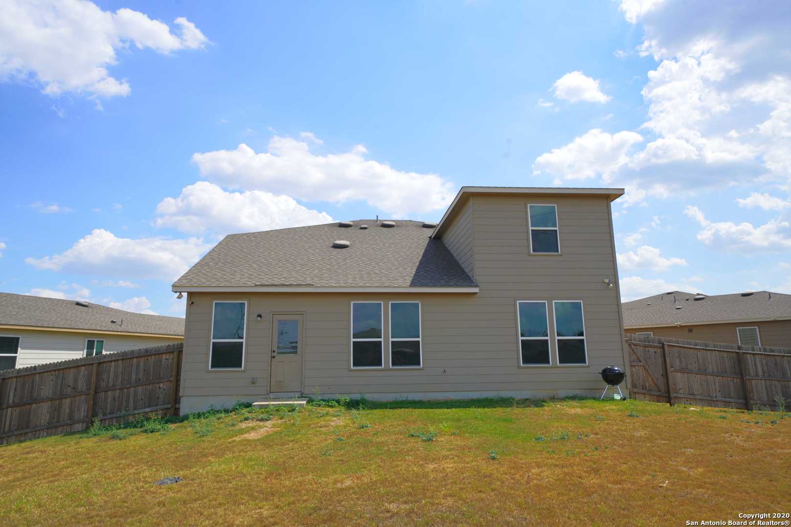 3730 Acorn Place Selma TX 78154