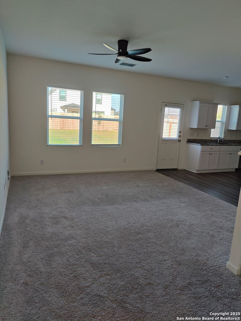 5475 Bluebell Meadow Converse TX 78109