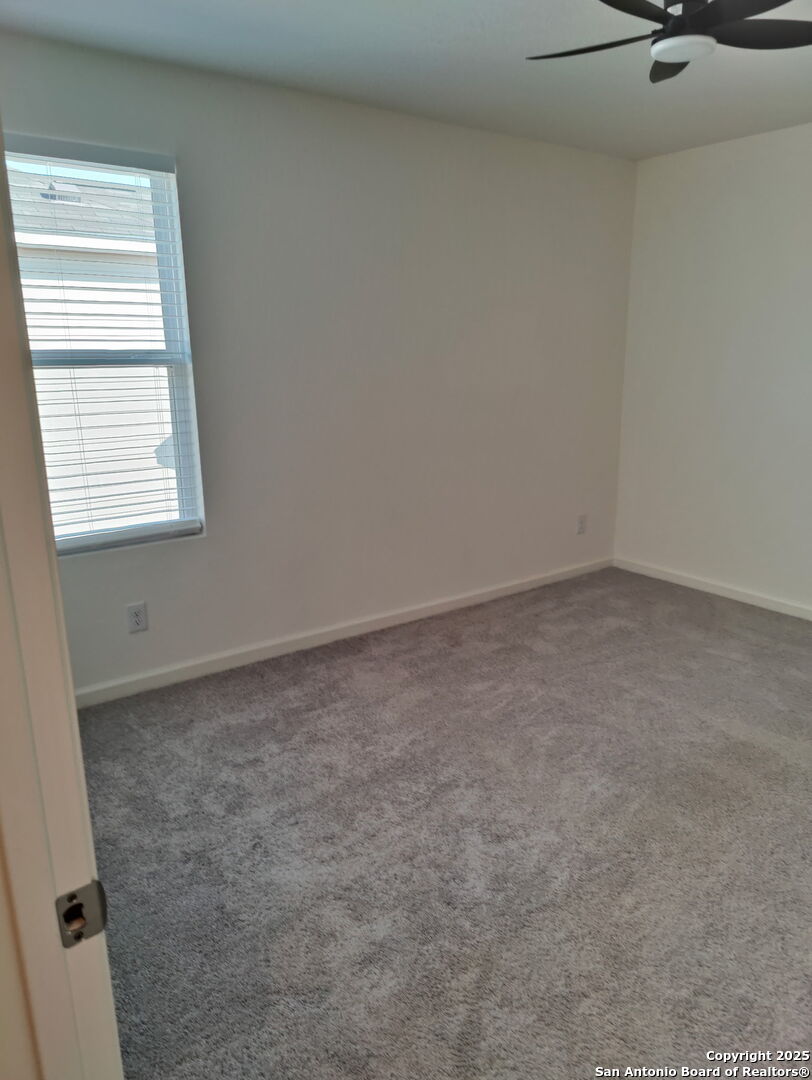 5475 Bluebell Meadow Converse TX 78109