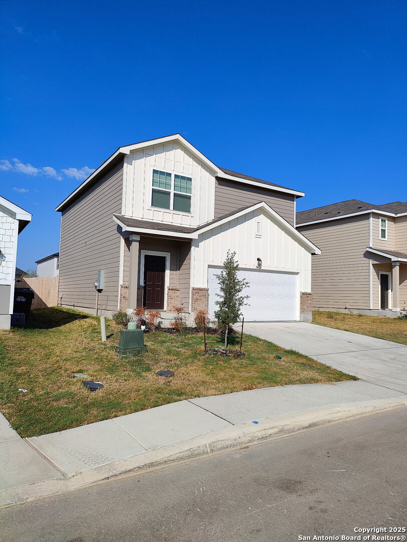5475 Bluebell Meadow Converse TX 78109