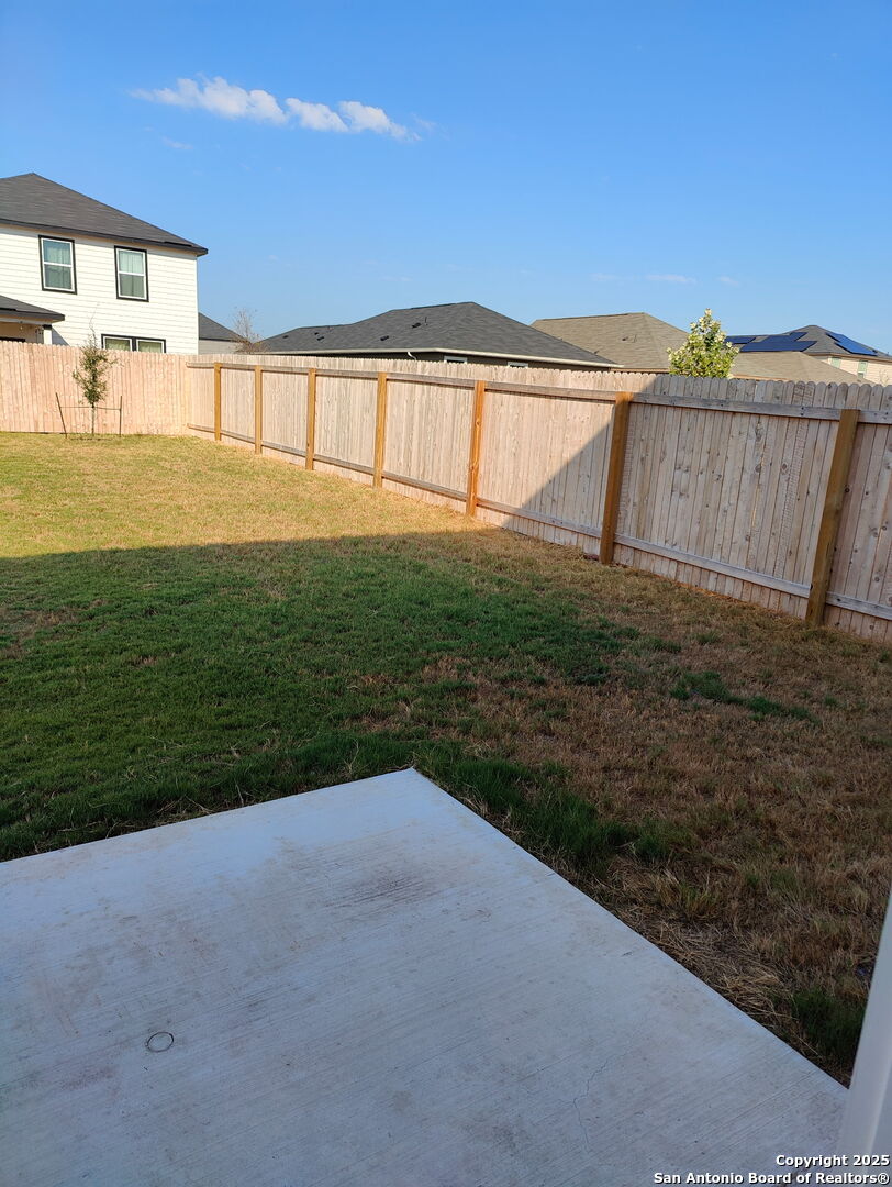 5475 Bluebell Meadow Converse TX 78109