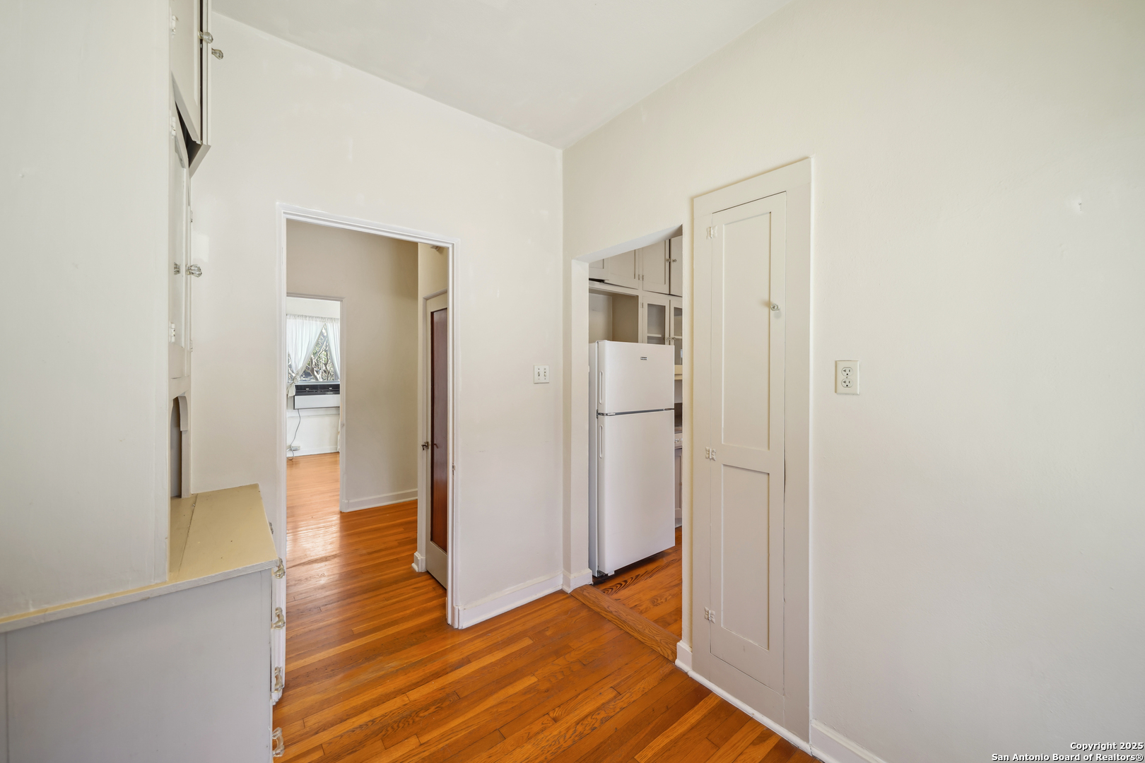 326 E Mistletoe Avenue San Antonio TX 78212