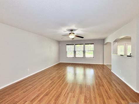 6407 Antares Park San Antonio TX 78239