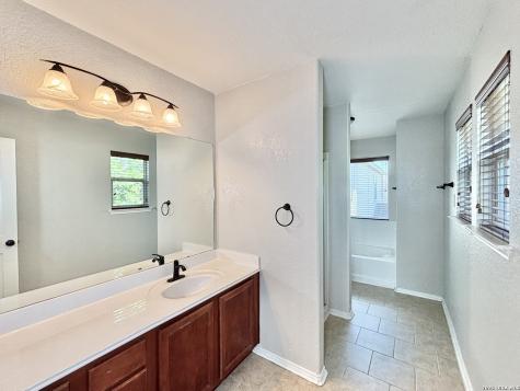 6407 Antares Park San Antonio TX 78239