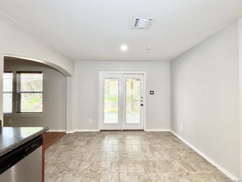 6407 Antares Park San Antonio TX 78239