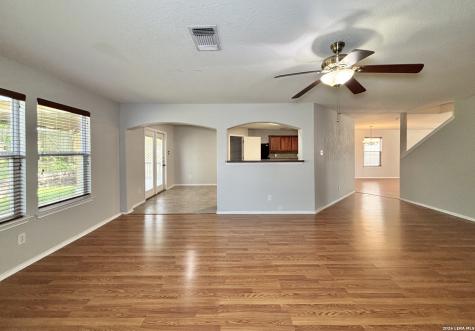 6407 Antares Park San Antonio TX 78239