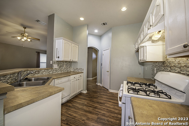 8510 Trumpet Circle San Antonio TX 78109