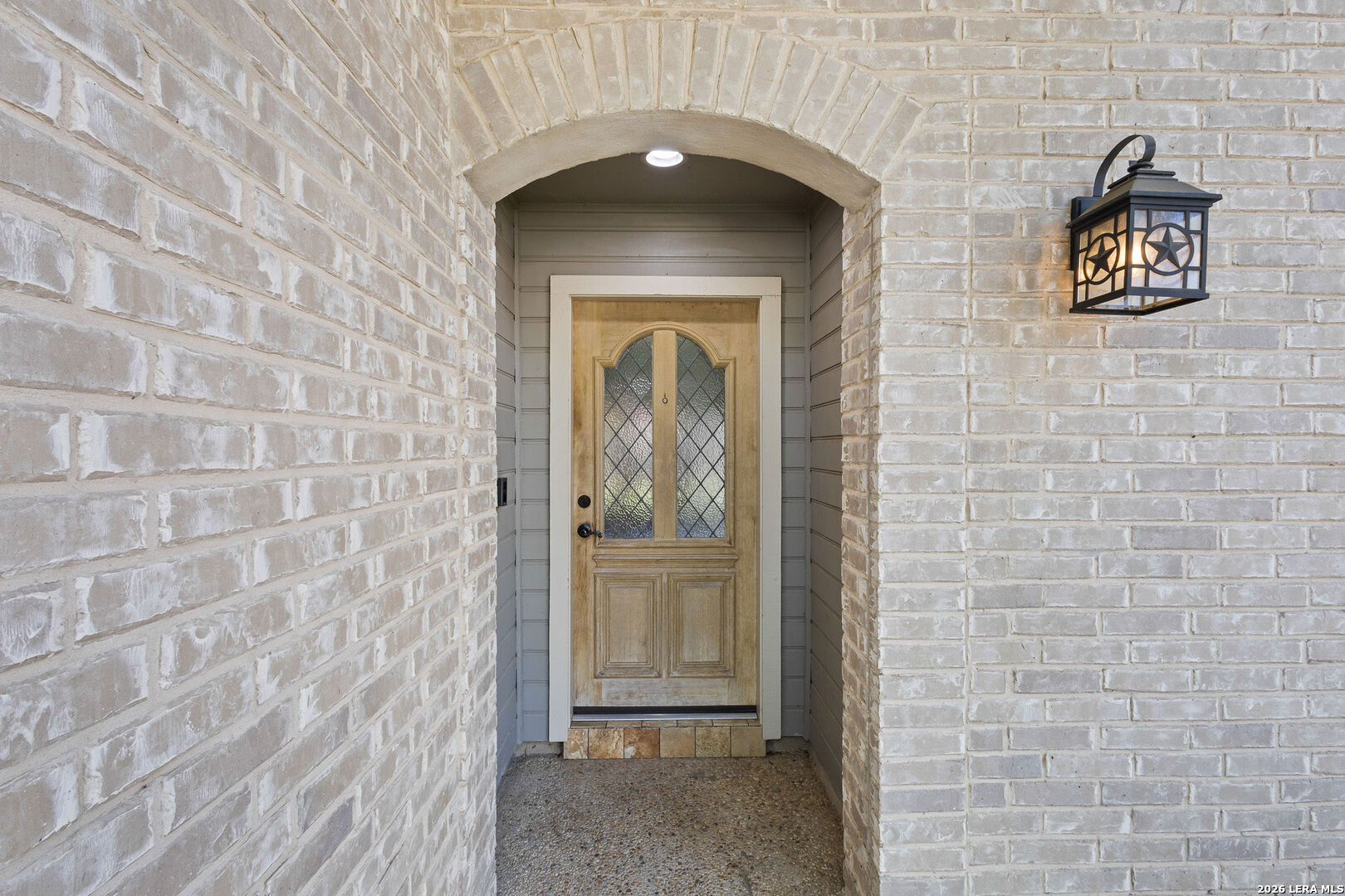 8911 Shady Leaf San Antonio TX 78254