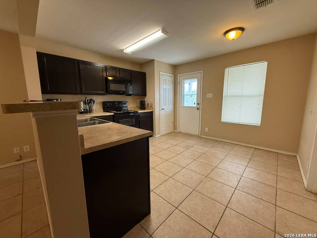 6011 Valparaiso Way San Antonio TX 78249
