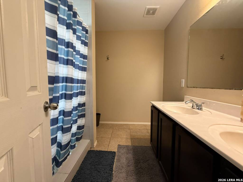 6011 Valparaiso Way San Antonio TX 78249