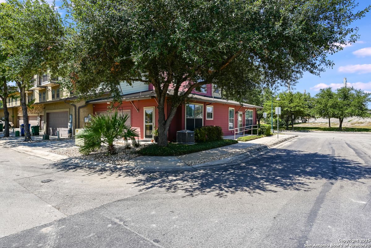 532 Refugio Street San Antonio TX 78210