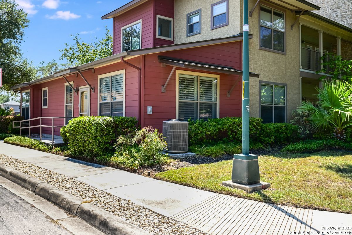 532 Refugio Street San Antonio TX 78210