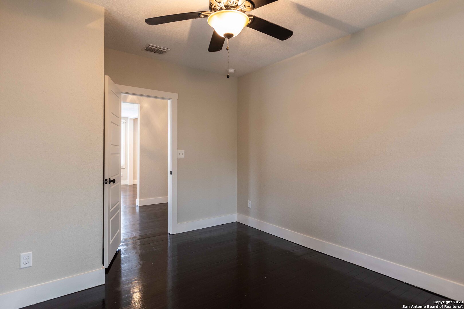 1121 E Crockett Street San Antonio TX 78202