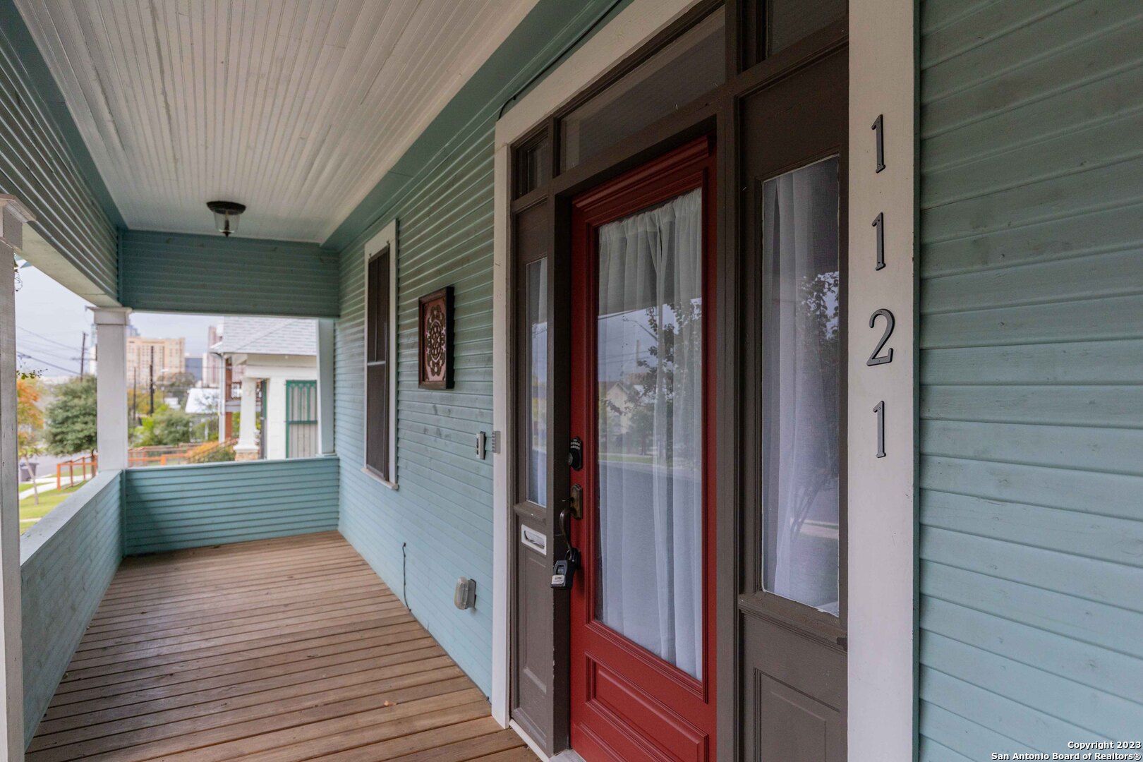 1121 E Crockett Street San Antonio TX 78202